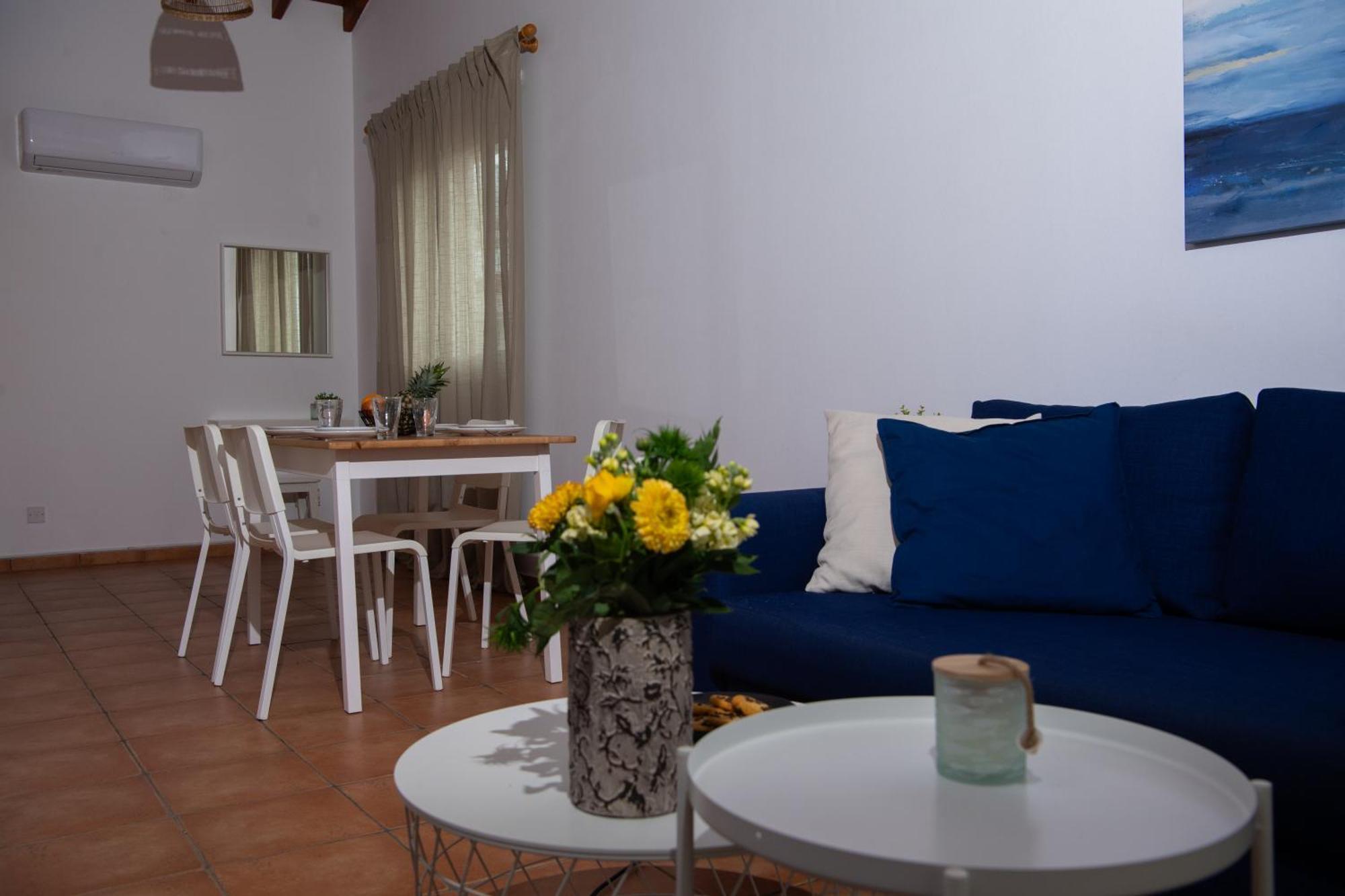 Path Latchi Beachfront Apartments Exterior photo