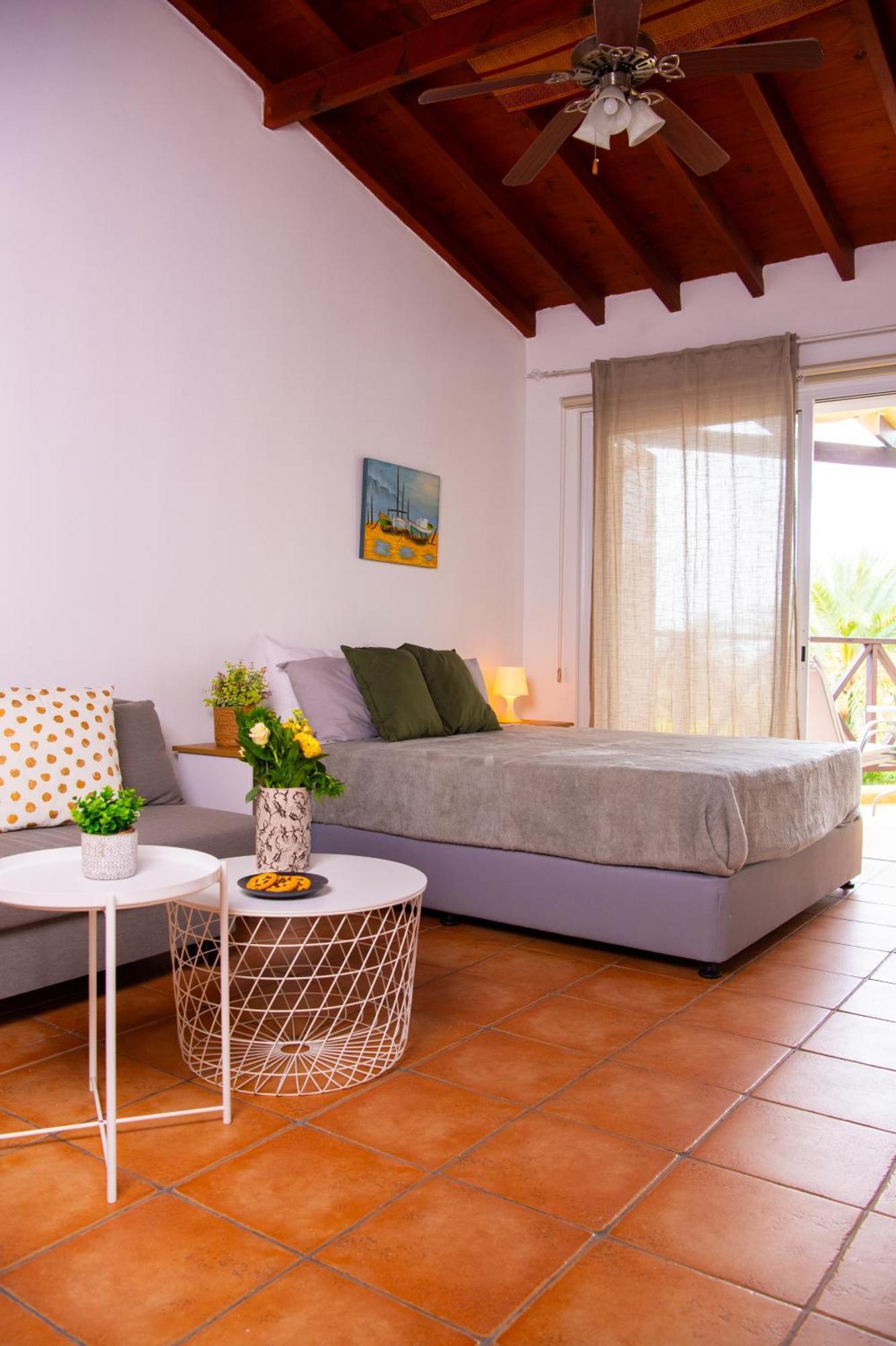 Path Latchi Beachfront Apartments Exterior photo